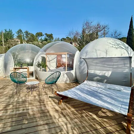 Les Bulles Nimoises Campismo de Luxo Nîmes