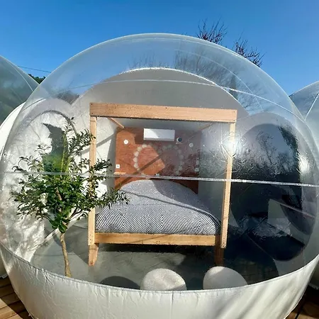 Luxury tent Les Bulles Nimoises Nimes